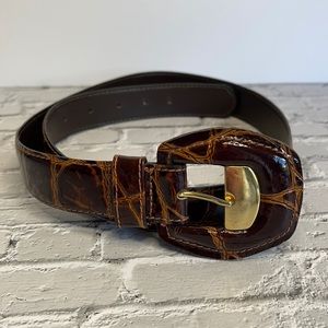 Patent leather belt